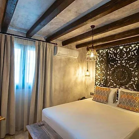 Hotell Decan Concept Boutique Estate 2*