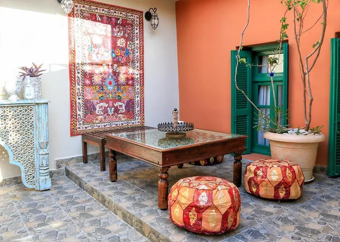 Decan Concept Boutique Estate 2*