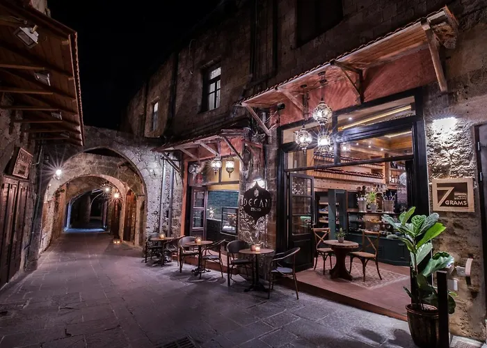 Decan Concept Boutique Estate Szálloda 2*